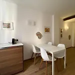 Carruggio 151-1 Apartamento *